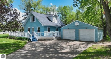 Lake Home For Sale in Lake Isabella, Michigan