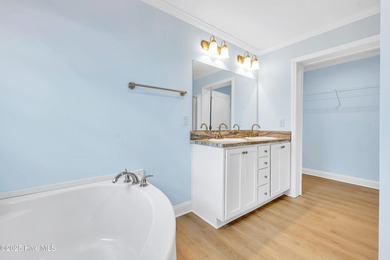 Discover simple coastal living at 936 Willow Place SW. This - photo 11