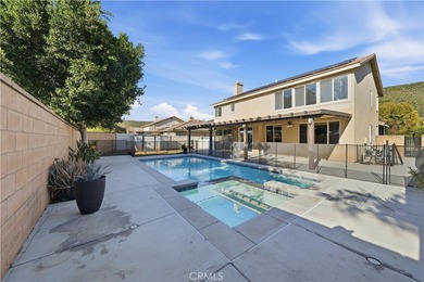 Menifee Lakes Home Active Under Contract in Menifee California