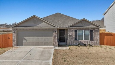 (private lake, pond, creek) Home For Sale in Siloam Springs Arkansas