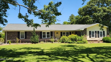 Newport River  Home For Sale in Morehead City North Carolina