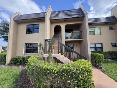 Act fast , a rare find , fully upgraded 2 Bedrooms / 2 Baths - photo 1