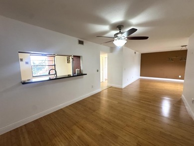 Act fast , a rare find , fully upgraded 2 Bedrooms / 2 Baths - photo 5