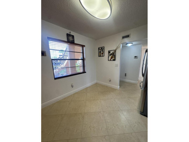 Act fast , a rare find , fully upgraded 2 Bedrooms / 2 Baths - photo 10