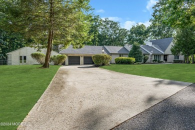 Set at the edge of the prestigious Hampshire Hills, this