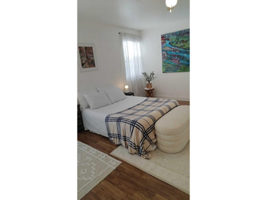 Unique, incomparable 1-bed, 1.5-bath corner unit with flexible - photo 23