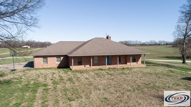 Kentucky Lake Home For Sale in Paris Tennessee