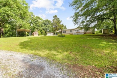Welcome home to this beautifully maintained, handicap-accessible - photo 32