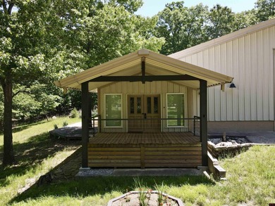Very cool red iron shop barndominium on 3.5 ac m/l that joins - photo 40
