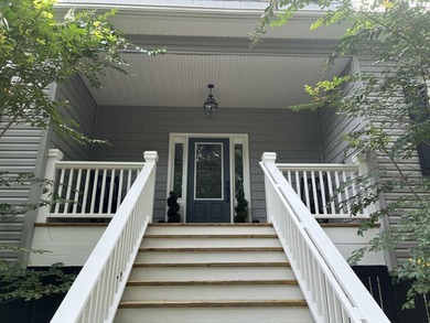 Welcome to coastal living at its best! Historic Beckett - photo 15