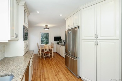 This is the home you've been waiting for. Multilevel home in the - photo 15