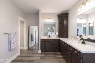 Beautiful 6-bed home in Club West's Dove Canyon! High end - photo 33