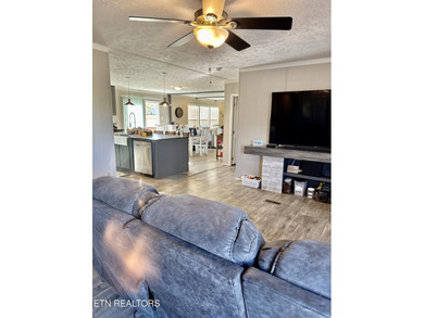 Motivated Sellers. Make us an offer! If you are tired of the - photo 3