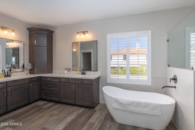 Beautiful 6-bed home in Club West's Dove Canyon! High end - photo 34