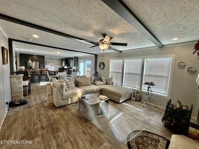 Motivated Sellers. Make us an offer! If you are tired of the - photo 6
