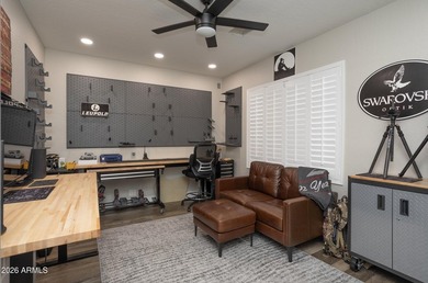 Beautiful 6-bed home in Club West's Dove Canyon! High end - photo 41