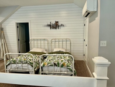 Welcome to coastal living at its best! Historic Beckett - photo 41