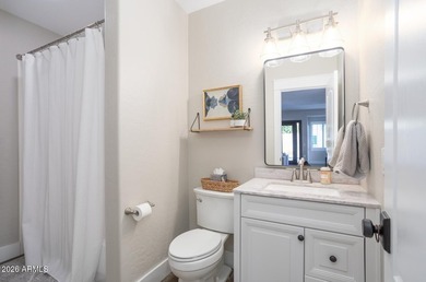 Beautiful 6-bed home in Club West's Dove Canyon! High end - photo 44