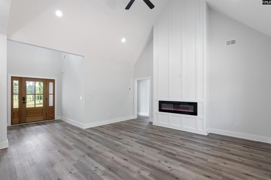 Beautiful new custom home located in a desirable Lake Murray - photo 4