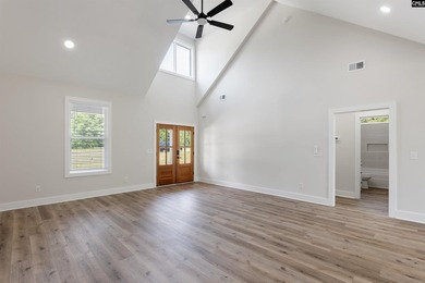 Beautiful new custom home located in a desirable Lake Murray - photo 6