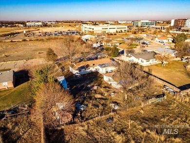 Bring your investors! Great location for so many things,. This - photo 9