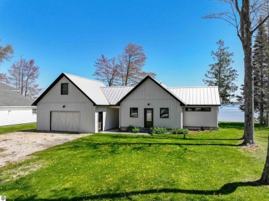Lake Home For Sale in Cadillac, Michigan