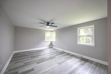 This is a 10/10! Beautifully transformed spacious ranch in the - photo 17