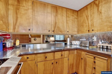 A Bumpable Offer has Been Accepted. Charming and energy-smart 2