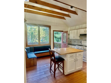 Welcome to this charming Donner Lake retreat with beautiful - photo 7