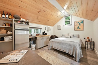 Have you ever imagined waking up to the water steps from your - photo 4