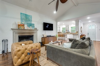 Completely updated and expanded in the highly sought-after - photo 6