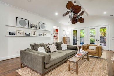 Completely updated and expanded in the highly sought-after - photo 9