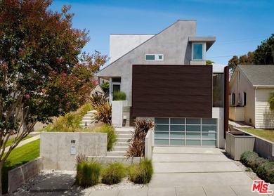This exquisite residence is a rare intersection of architectural - photo 1