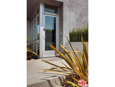 This exquisite residence is a rare intersection of architectural - photo 4