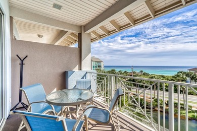 Stunning top-floor Gulf-view condo in Gulf Place! There are many - photo 17