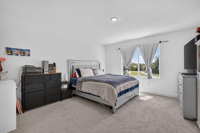 Built in 2023, this beautifully maintained 3-bedroom, 2 - photo 18
