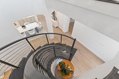 Enjoy the best of Bridgewater in this expanded ''Livingston'' - photo 20