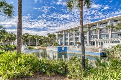Stunning top-floor Gulf-view condo in Gulf Place! There are many - photo 21