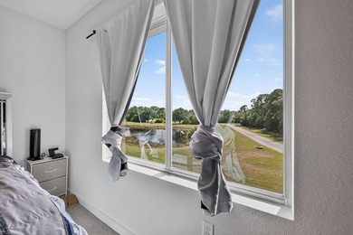 Built in 2023, this beautifully maintained 3-bedroom, 2 - photo 22