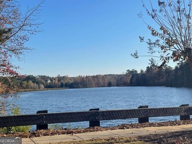 Welcome to your new residence in the coveted Lakes at Cedar - photo 23