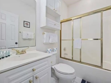 1 CAR GARAGE INCLUDED, PERFECTLY LOCATED, METICULOUSLY MAINT - photo 25