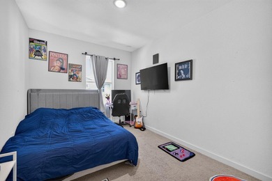 Built in 2023, this beautifully maintained 3-bedroom, 2 - photo 26