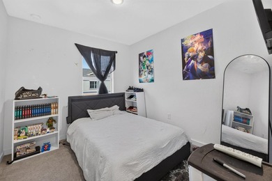 Built in 2023, this beautifully maintained 3-bedroom, 2 - photo 31