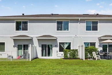 Built in 2023, this beautifully maintained 3-bedroom, 2 - photo 35