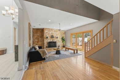 Exceptional custom ranch showcasing quality craftsmanship - photo 10
