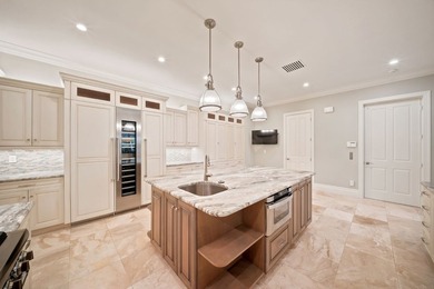 Welcome to an extraordinary estate in Pine Ridge, where over 8 - photo 15