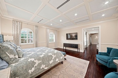 Welcome to an extraordinary estate in Pine Ridge, where over 8 - photo 21