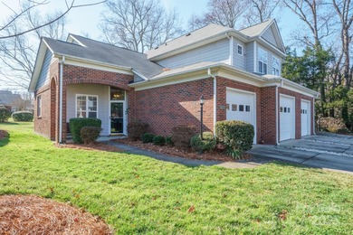 (private lake, pond, coastal) Townhome/Townhouse Active Under Contract in Matthews North Carolina