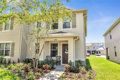 Lake Tohopekaliga Townhome/Townhouse For Sale in Kissimmee Florida