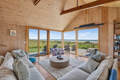 An iconic retreat in Chilmark, this totally renovated beach - photo 11